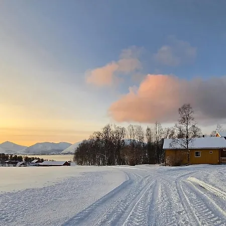 Comfortable On A Farm With Parking * Tromso