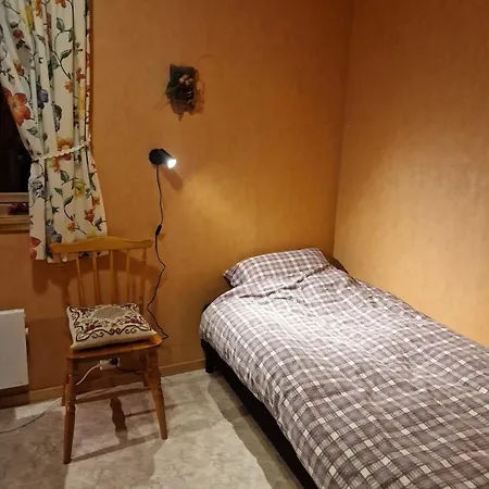 Comfortable On A Farm With Parking 아파트