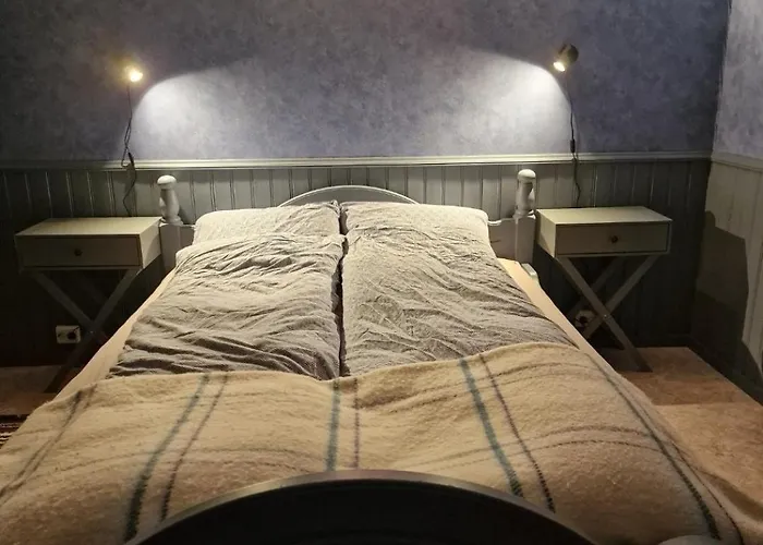 Comfortable On A Farm With Parking Appartement *