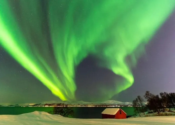 Comfortable On A Farm With Parking Tromsø