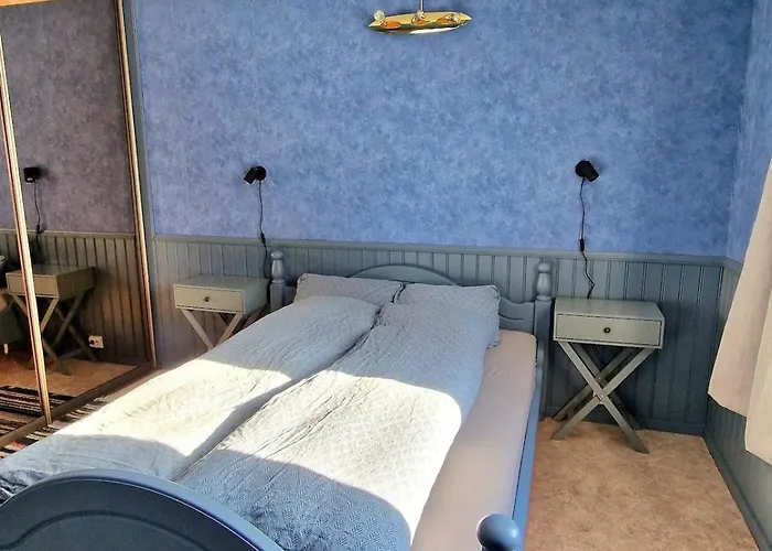 Comfortable On A Farm With Parking Appartement *