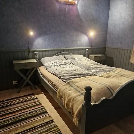 Апартаменты Comfortable On A Farm With Parking *